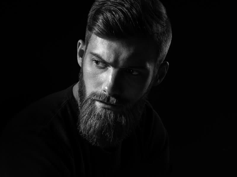 Седина у мужчин: как носить стильно